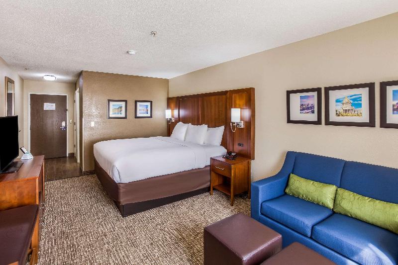 스탠다드 룸 킹사이즈 침대, Comfort Inn