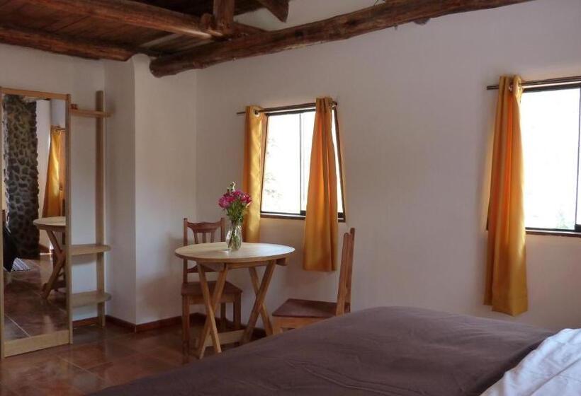 اتاق لوکس با تخت بزرگ, Casa Inka B&b