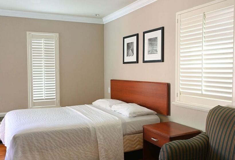 Номер бизнес-класса, Days Inn By Wyndham San Francisco S/oyster Point Airport