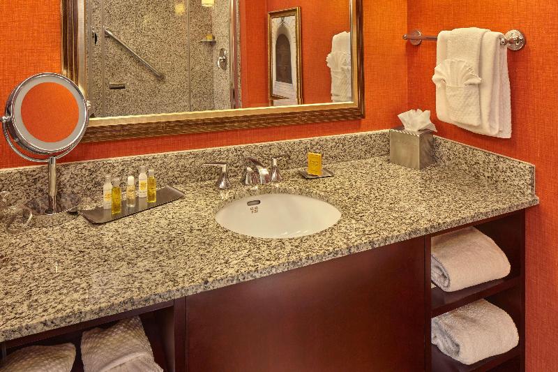Номер Executive Кровать Кинг, Doubletree By Hilton Little Rock