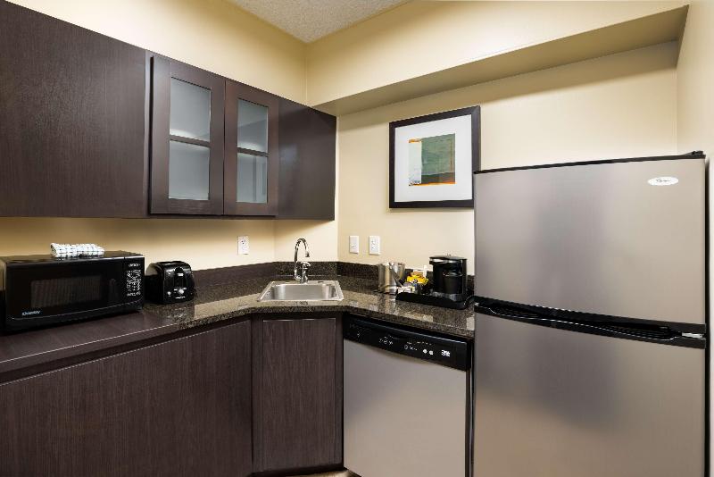 Люкс, Doubletree Suites By Hilton Austin Downtown Capitol