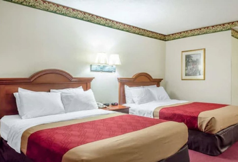带2个双人床的标准工作室, Inn At York