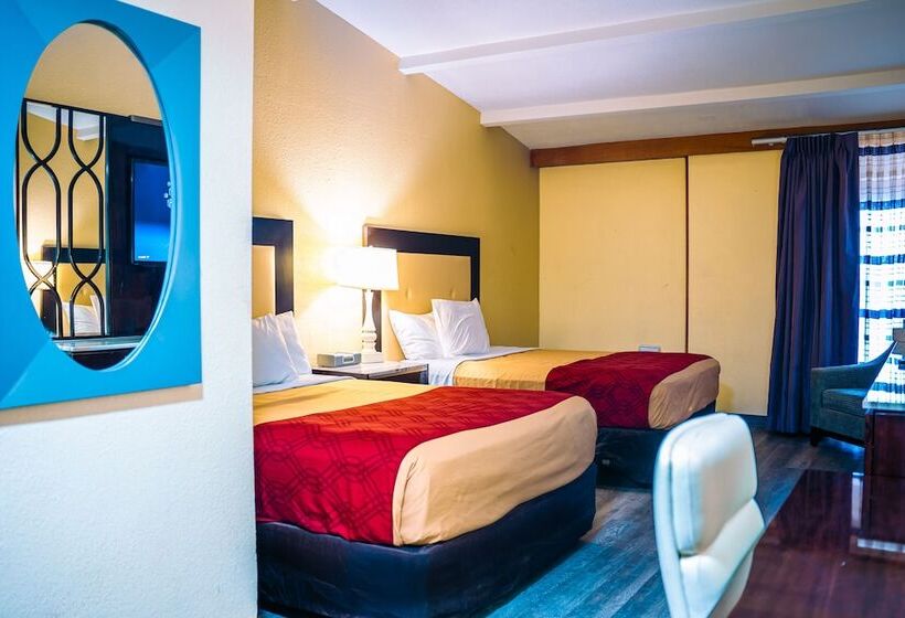 带2个双人床的标准工作室, Inn At York