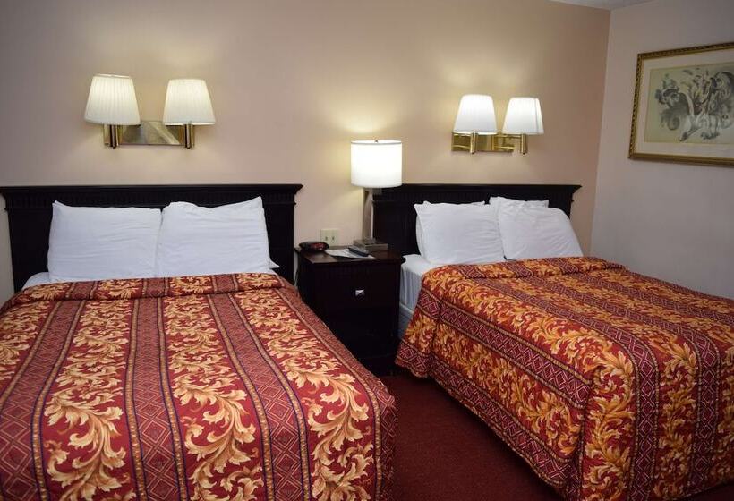 Номер Deluxe, Knights Inn Oswego East