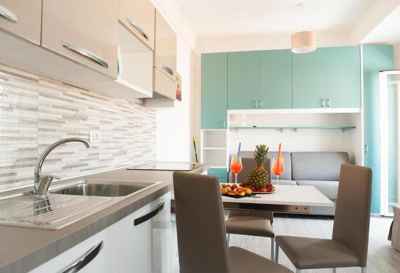 اتاق لوکس, Casa Vacanze B&b Uccialì