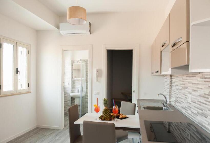 اتاق لوکس, Casa Vacanze B&b Uccialì