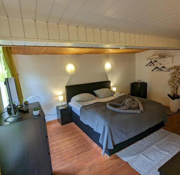 Номер Стандарт, Gästehaus Pension Romantika