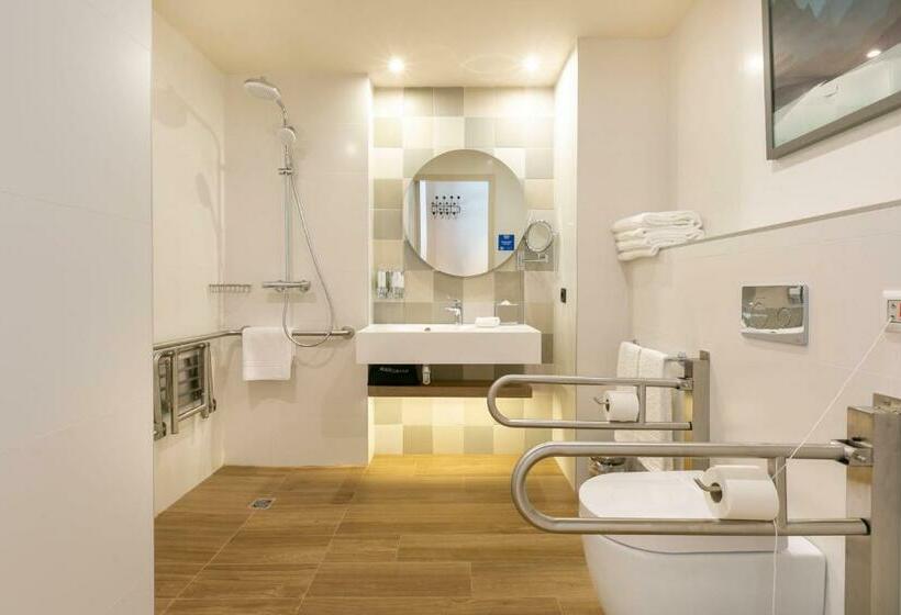 Номер Стандарт Адаптированный для Инвалидов, Hampton By Hilton Alcobendas Madrid