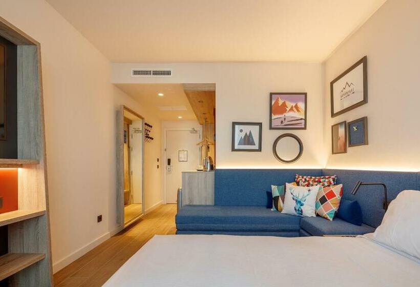 Семейный Номер, Hampton By Hilton Alcobendas Madrid