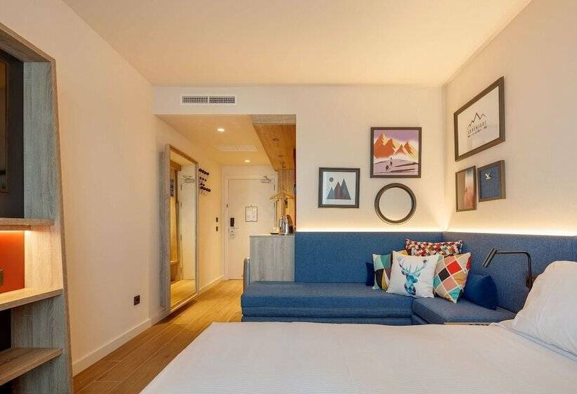 家庭间, Hampton By Hilton Alcobendas Madrid