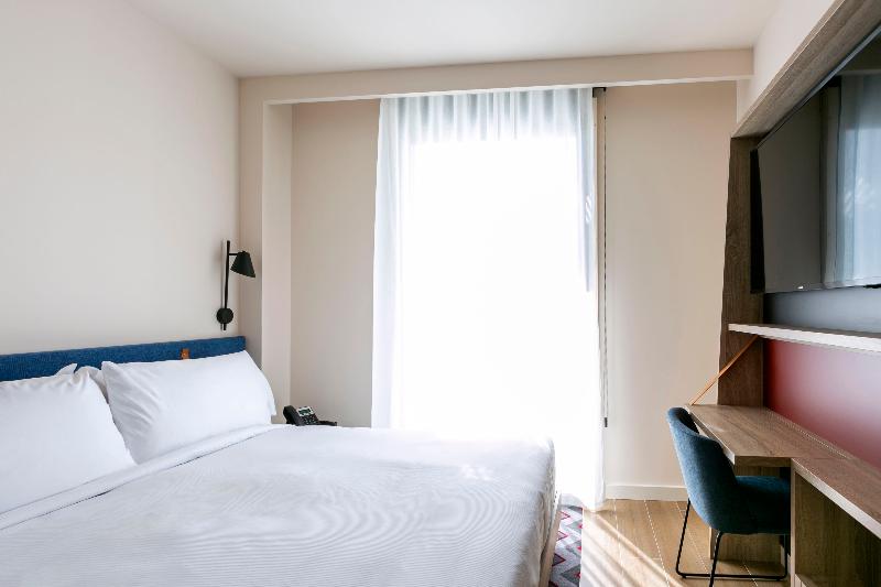 Номер Стандарт, Hampton By Hilton Alcobendas Madrid