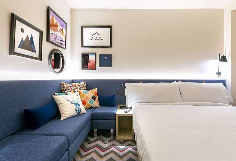 带大床的标准间, Hampton By Hilton Alcobendas Madrid