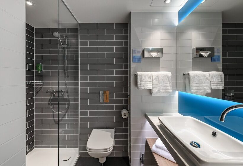 Номер Стандарт, Holiday Inn Express Göttingen, An Ihg