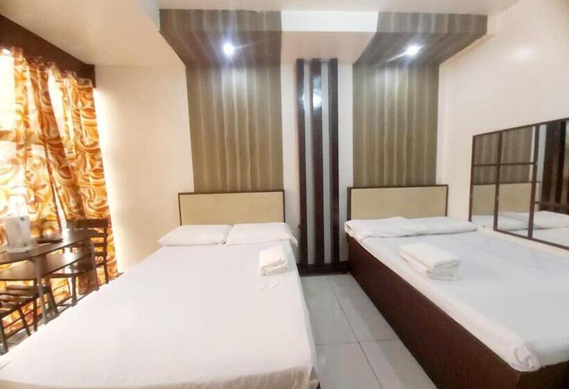 اتاق خانوادگی, Cosmo Hotel Espana Near Ust
