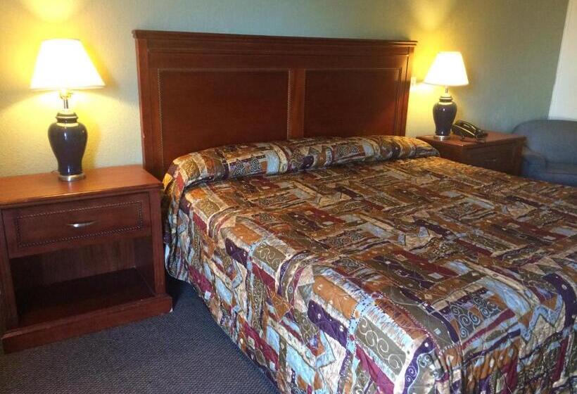 스탠다드 룸 킹사이즈 침대, Rest Inn   Extended Stay, I 40 Airport, Wedding & Event Center