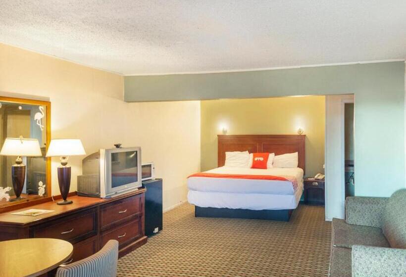 이그제큐티브 스위트, Rest Inn   Extended Stay, I 40 Airport, Wedding & Event Center