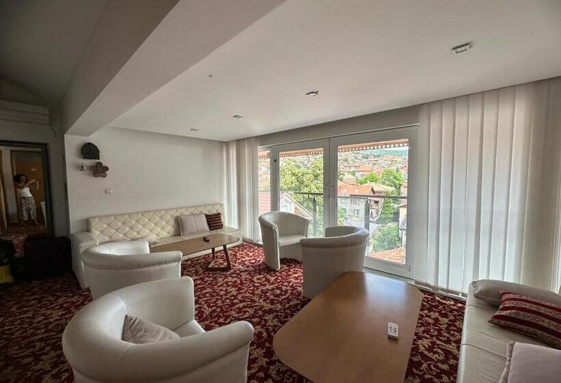 اتاق استاندارد, Residence Mahala