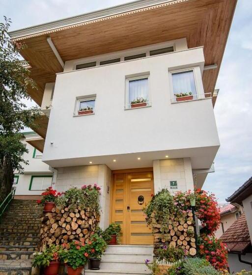 اتاق استاندارد, Residence Mahala