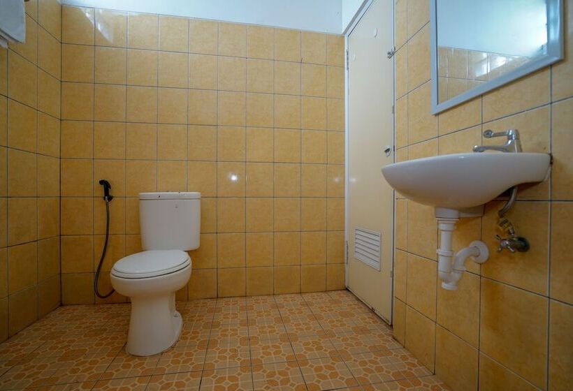 Номер Стандарт, Oyo 1844 Bravo Residence