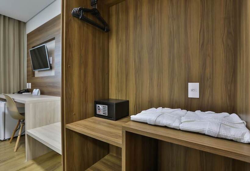 Номер Стандарт, Nobile Inn Meridional Cariacica