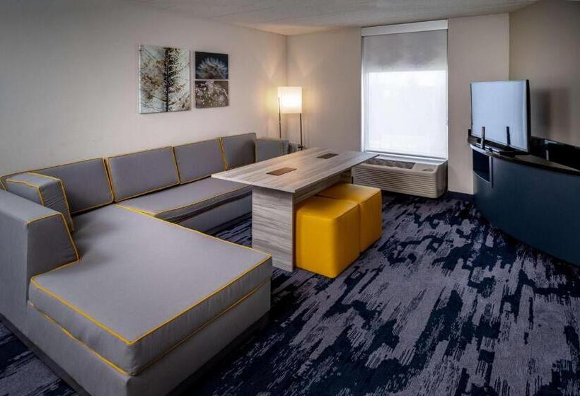 스위트 킹사이즈 침대, Best Western Plus Beckley Inn