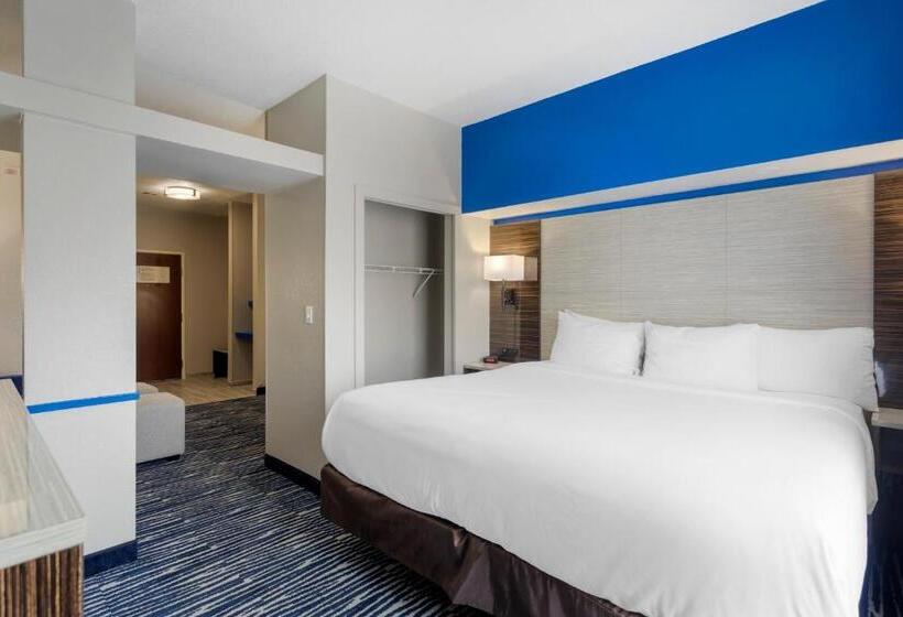 キングサイズベッドのスイートルーム, Comfort Inn & Suites