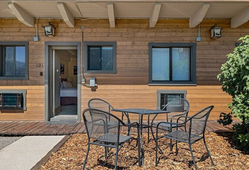 Family Suite, Elk Refuge Inn