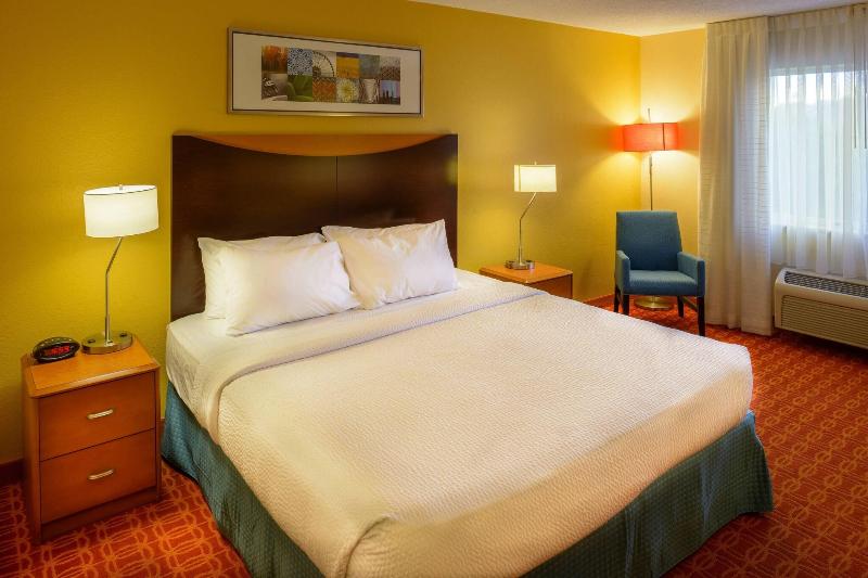 Стандартный Номер Кровать Кинг, Fairfield Inn Saint Louis Collinsville