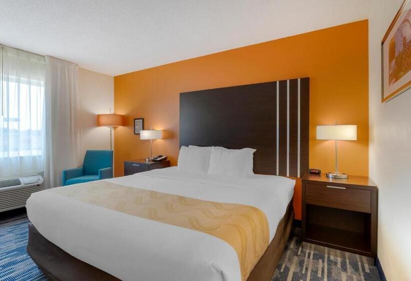 Стандартный Номер Кровать Кинг, Quality Inn & Suites Keokuk North