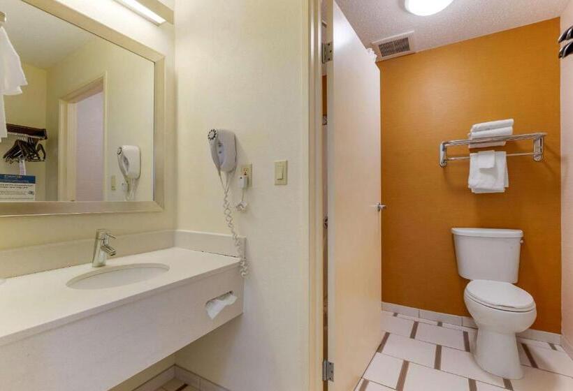 Стандартный Номер Кровать Кинг, Quality Inn & Suites Keokuk North