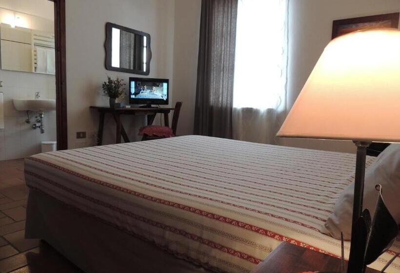 Номер Стандарт, Agriturismo Il Cavallino Saturnia
