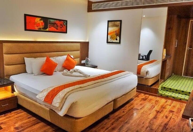 اتاق لوکس, Kyriad Hotel Gulbarga By Othpl
