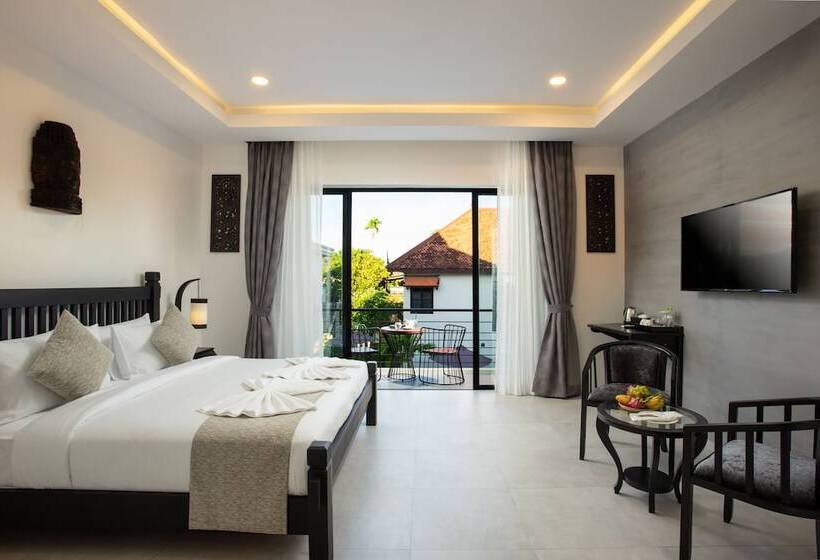 ویلای 4 خوابه, Pavillon D Angkor & Spa