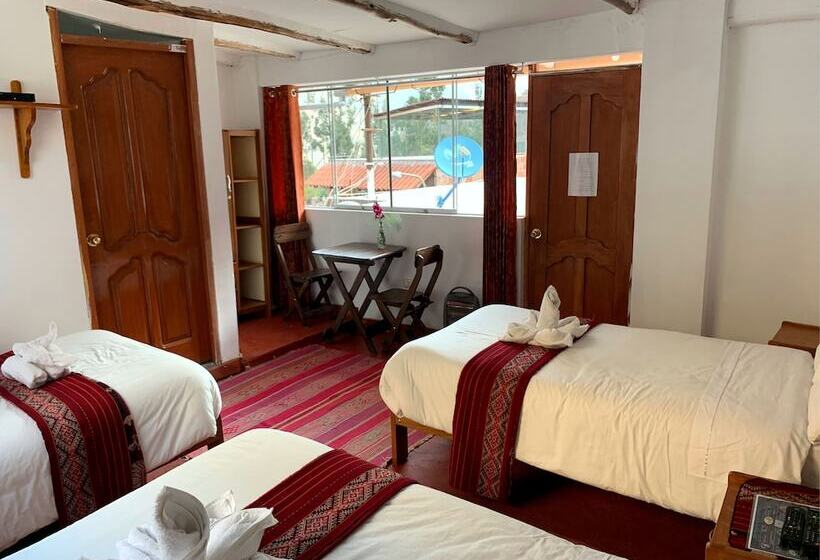 تختخواب در اتاق مشترک, Inka Khawarina Tambo Lodge