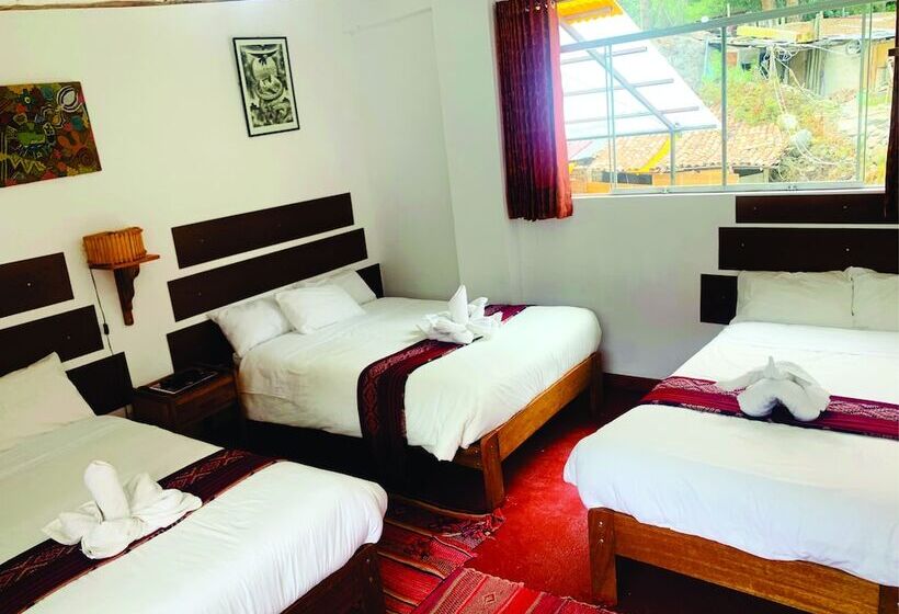 تختخواب در اتاق مشترک, Inka Khawarina Tambo Lodge