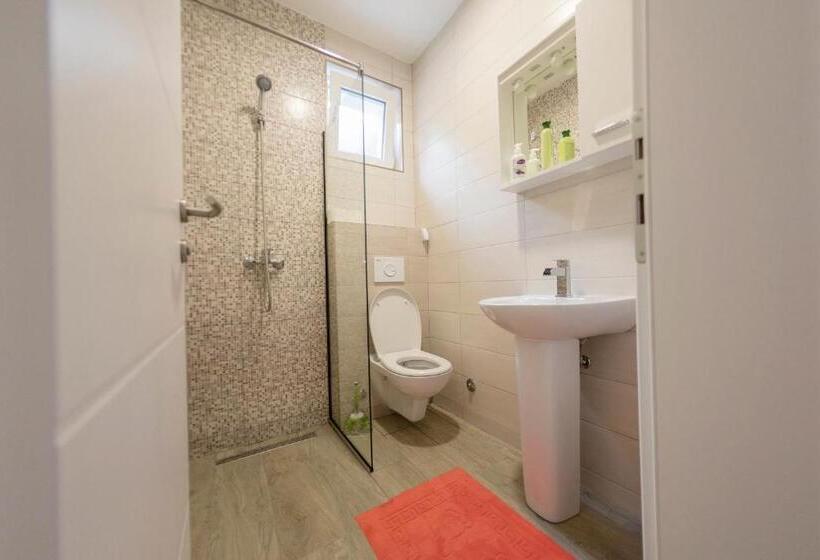 اتاق استاندارد سه نفره, Villa Odobasic Rooms