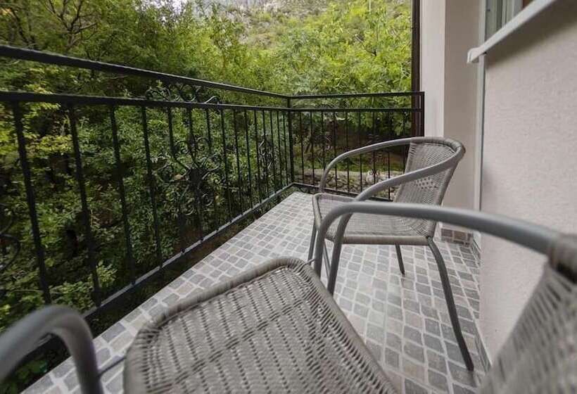 اتاق استاندارد سه نفره, Villa Odobasic Rooms
