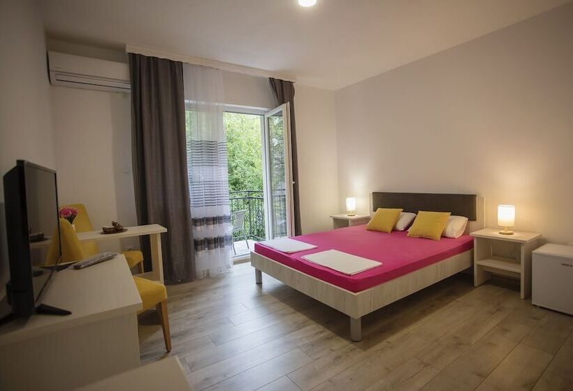 اتاق استاندارد سه نفره, Villa Odobasic Rooms