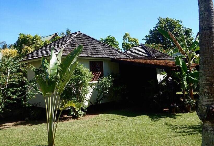 سوئیت جونیور با چشم‌انداز باغ, Poerani Moorea