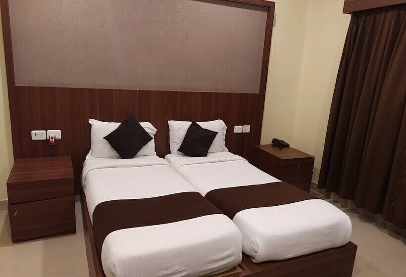 Апартаменты Deluxe 1 Спальня, Parkway Inn