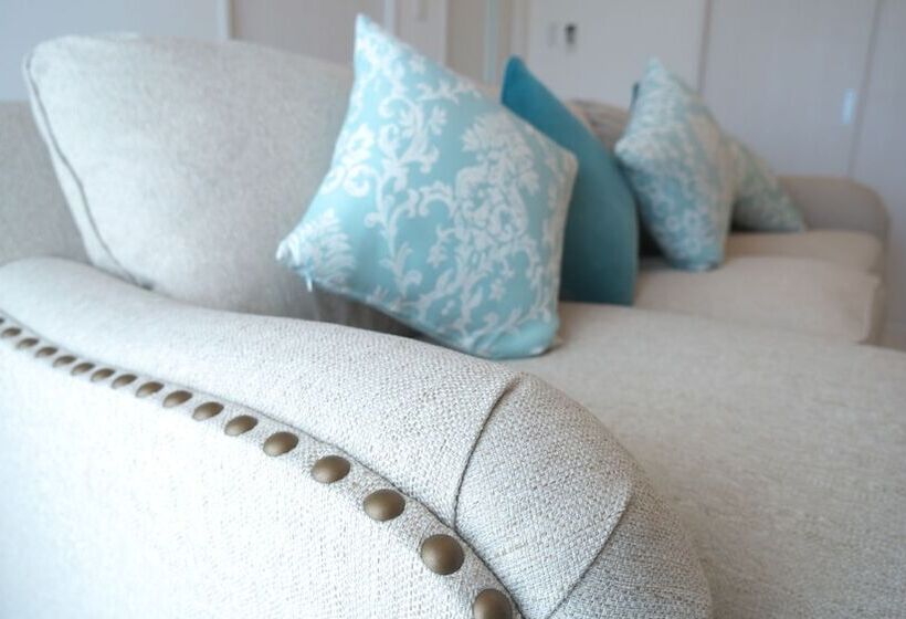 스위트, Cozy Stay In Naha