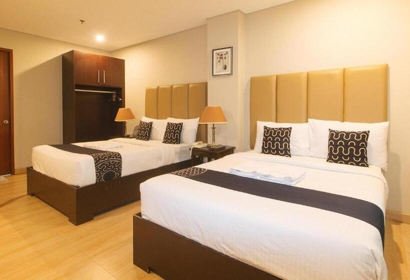 Семейный Номер, Asrodel Hotel Redpartner