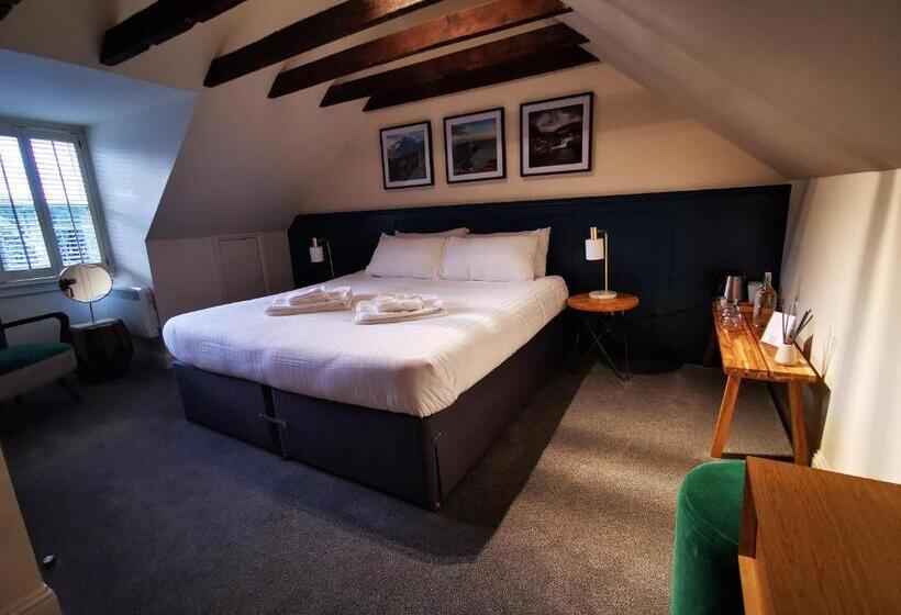 اتاق استاندارد با تخت بزرگ, The Balerno Inn