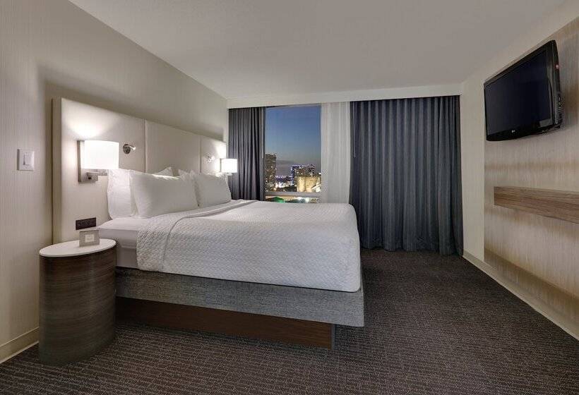 Junior Suite, Crowne Plaza Hotel Dallas Downtown, An Ihg