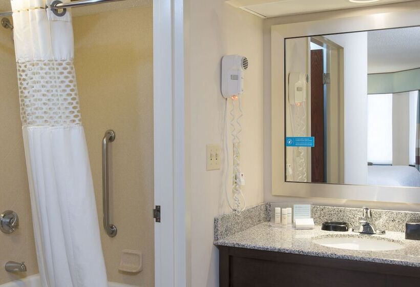 스위트, Hampton Inn And Suites Kokomo