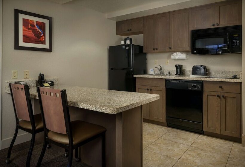 اتاق استاندارد با بالکن, Hampton Inn & Suites Phoenix/scottsdale