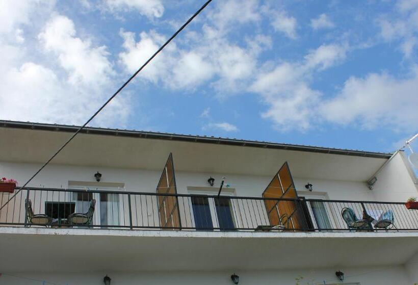 اتاق استاندارد با بالکن و چشم‌انداز دریا, Guesthouse Podaca