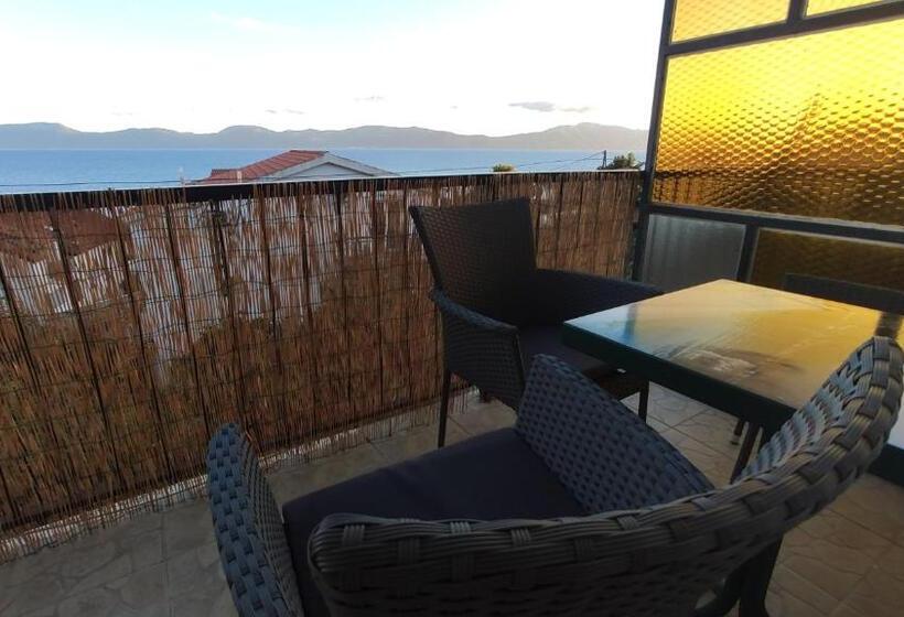 اتاق استاندارد با بالکن و چشم‌انداز دریا, Guesthouse Podaca