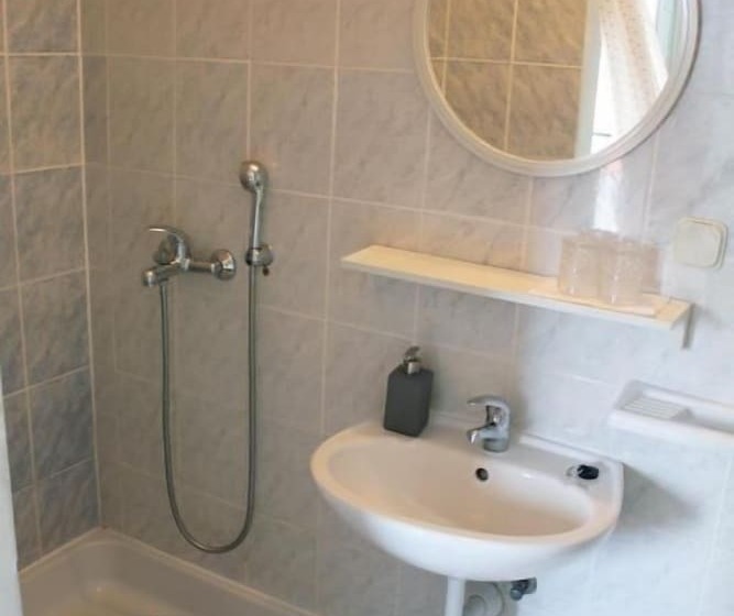 اتاق استاندارد با بالکن و چشم‌انداز دریا, Guesthouse Podaca