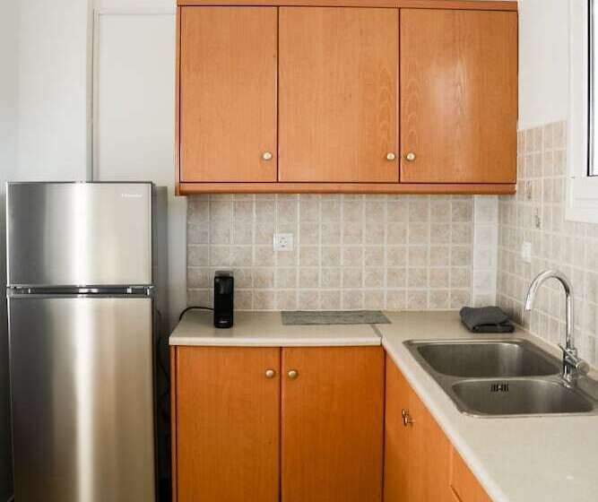 Апартаменты 1 Спальня, Pharos Apartments